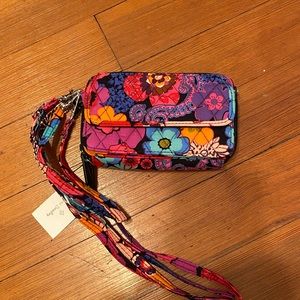 Vera Bradley All In One Crossbody IPhone 6 NWT
